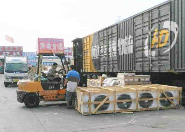 公路运输